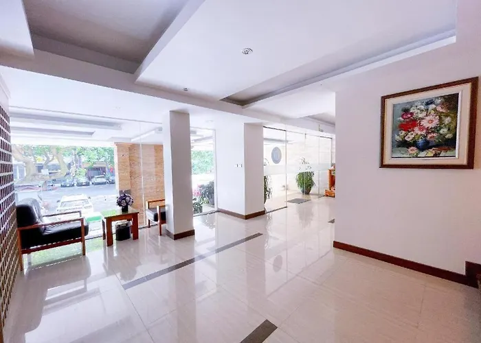 Nam Hotel 3*